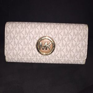 New Michael Kors wallet
